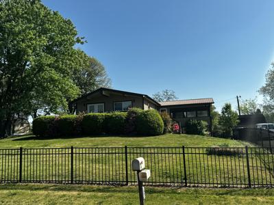 471 Huntsman Lane