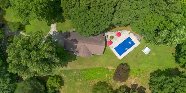 Image 3: aerials (21)