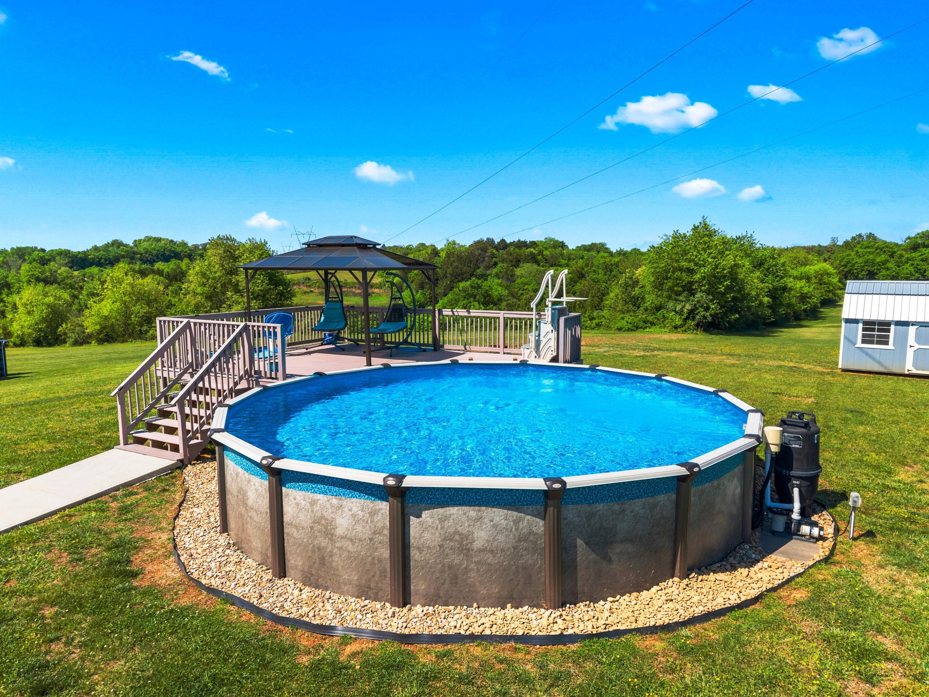 Image 4: 005-405BarryCove-Dandridge-TN-37725-SMAL