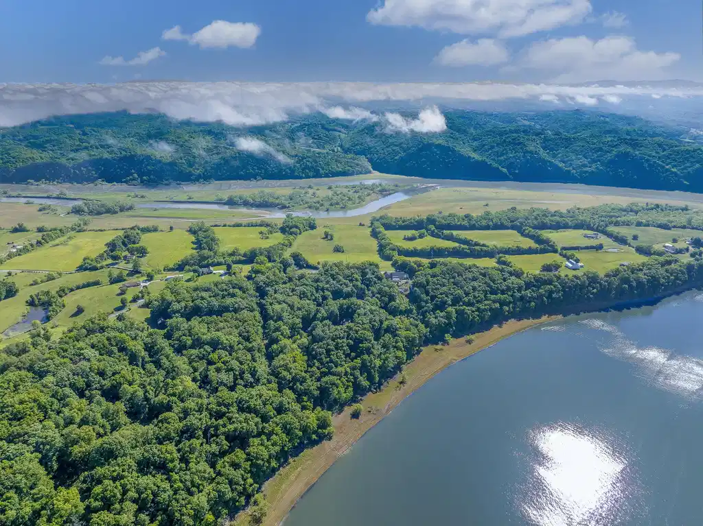 Image 1: DJI_0007-HDR