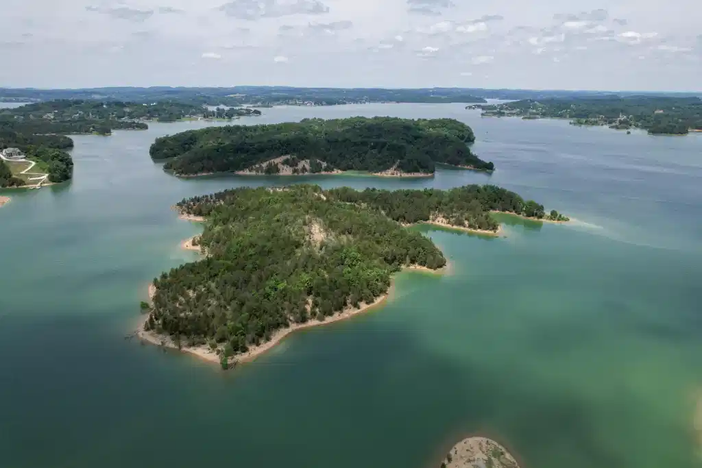 Image 1: dji_fly_20240522_135632_902_171640111156