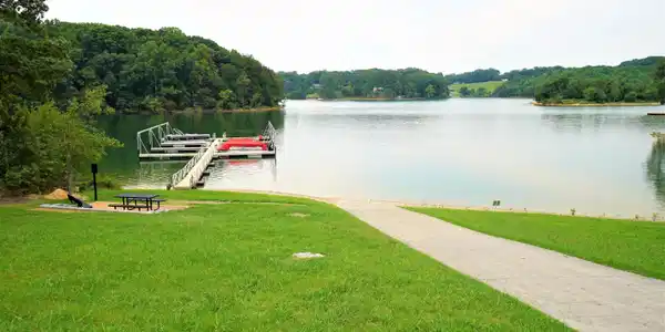 Image 4: Shiloh Dock.