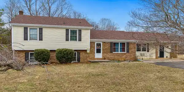2567 Camden