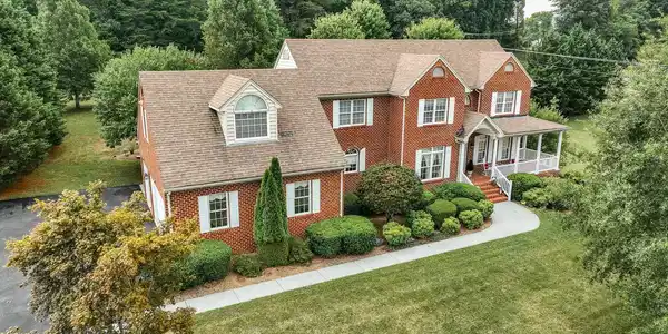 405 Mount Haven