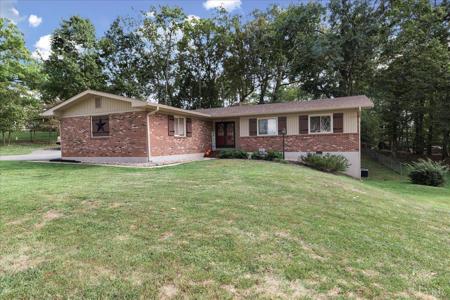 1605 Whitfield