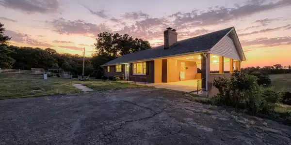 285 Clover