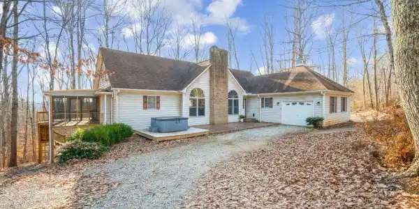 556 Pendleton