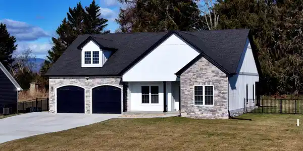 1043 BRADFORD CROSSING PL
