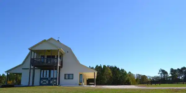1433 Piney Mountain
