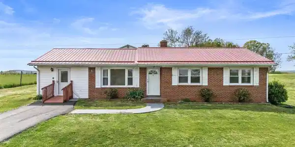 983 E Ferry Road