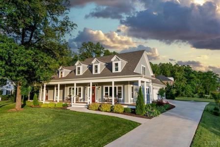 1045 Middlebrook