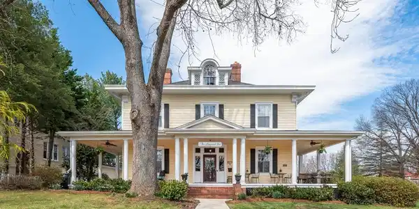 517 Longwood