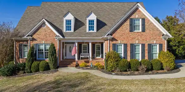 302 Longhill