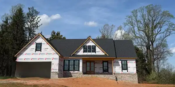 1023 Bradford Crossing