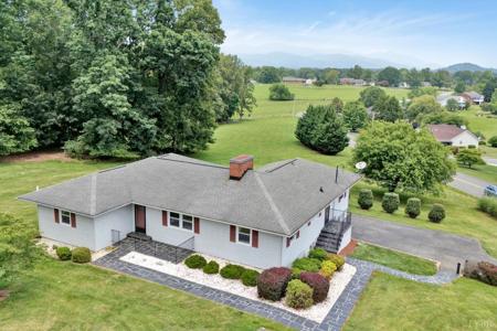 1313 Boone