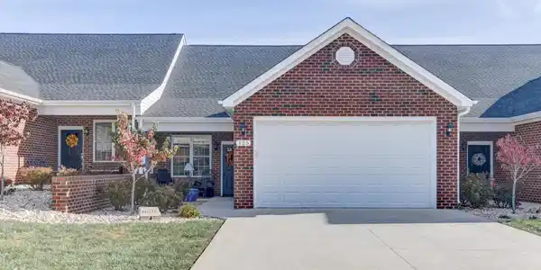 125 Villa Oak