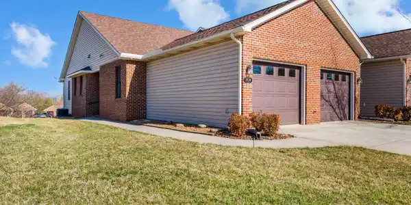 1434 Valley Vista