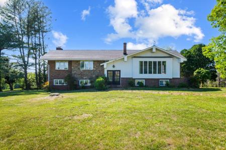 1250 Lick Run Farm