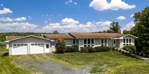 459 Iron Ridge