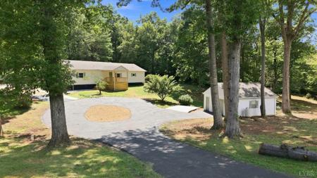 3332 Forbes Mill