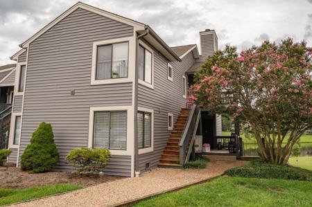 2214 Deer Run