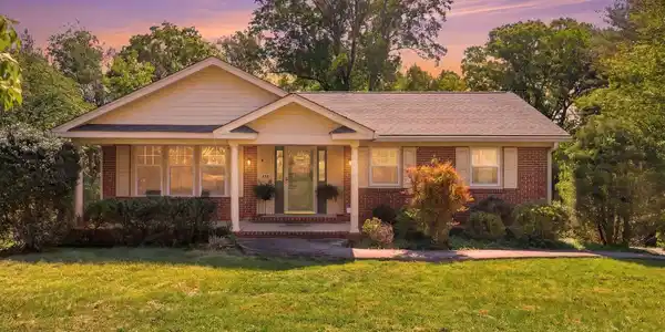 272 Grandview Drive