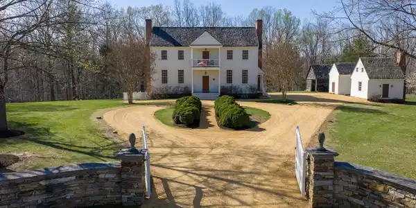 1651 Fox Hill