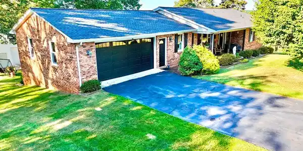 6481 Stewartsville