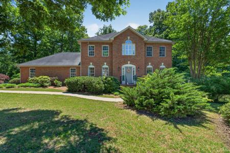 1224 High Grove