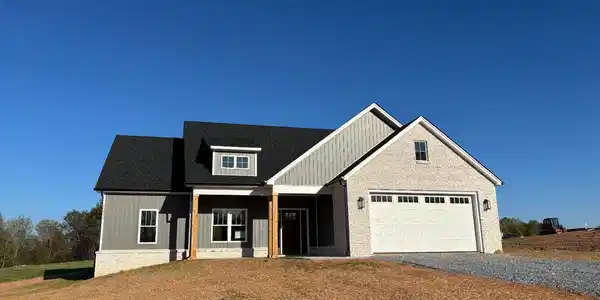 10402 Leesville
