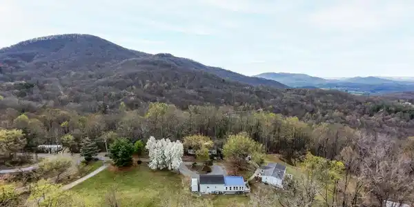 4400 Murray Hollow