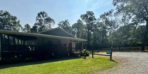 290 Green Acres