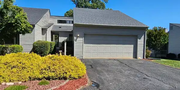 204 Shaker