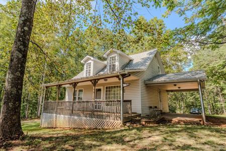 2490 Diamond Hill