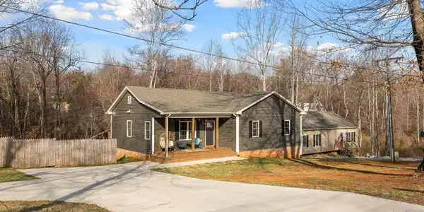 1914 Walnut Hollow