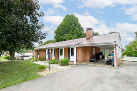 1106 Roundtree Dr