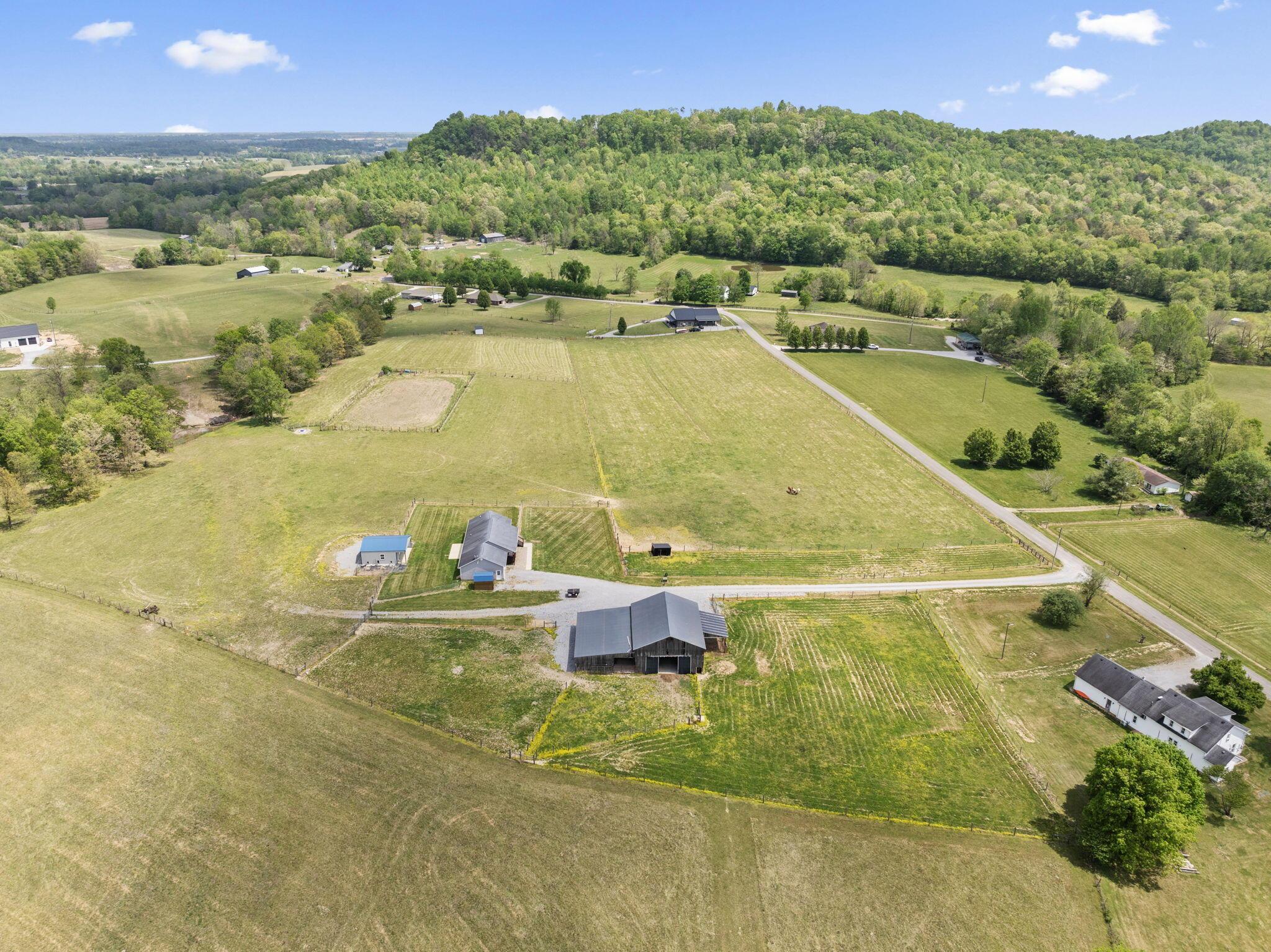 Image 2: 10-web-or-mls-DJI_20260421031138_0512_D