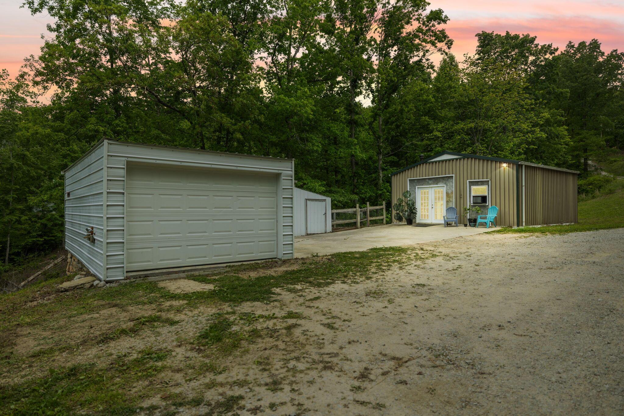 Image 4: 2-web-or-mls-IMG_9781