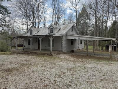 1906 Green Ford Road