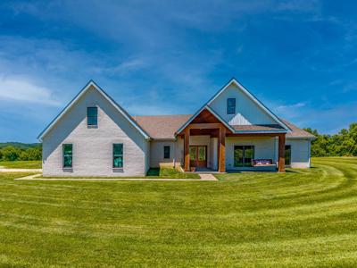 2380 Highway 976