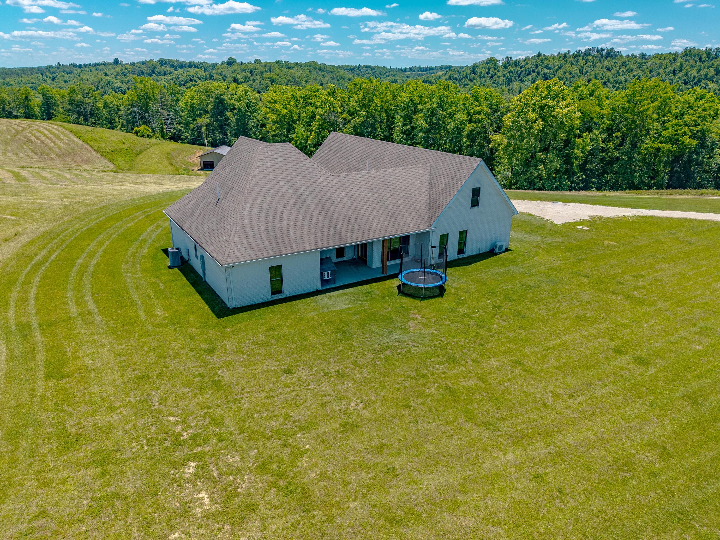 Image 3: DJI_20260603133306_0128_D-HDR