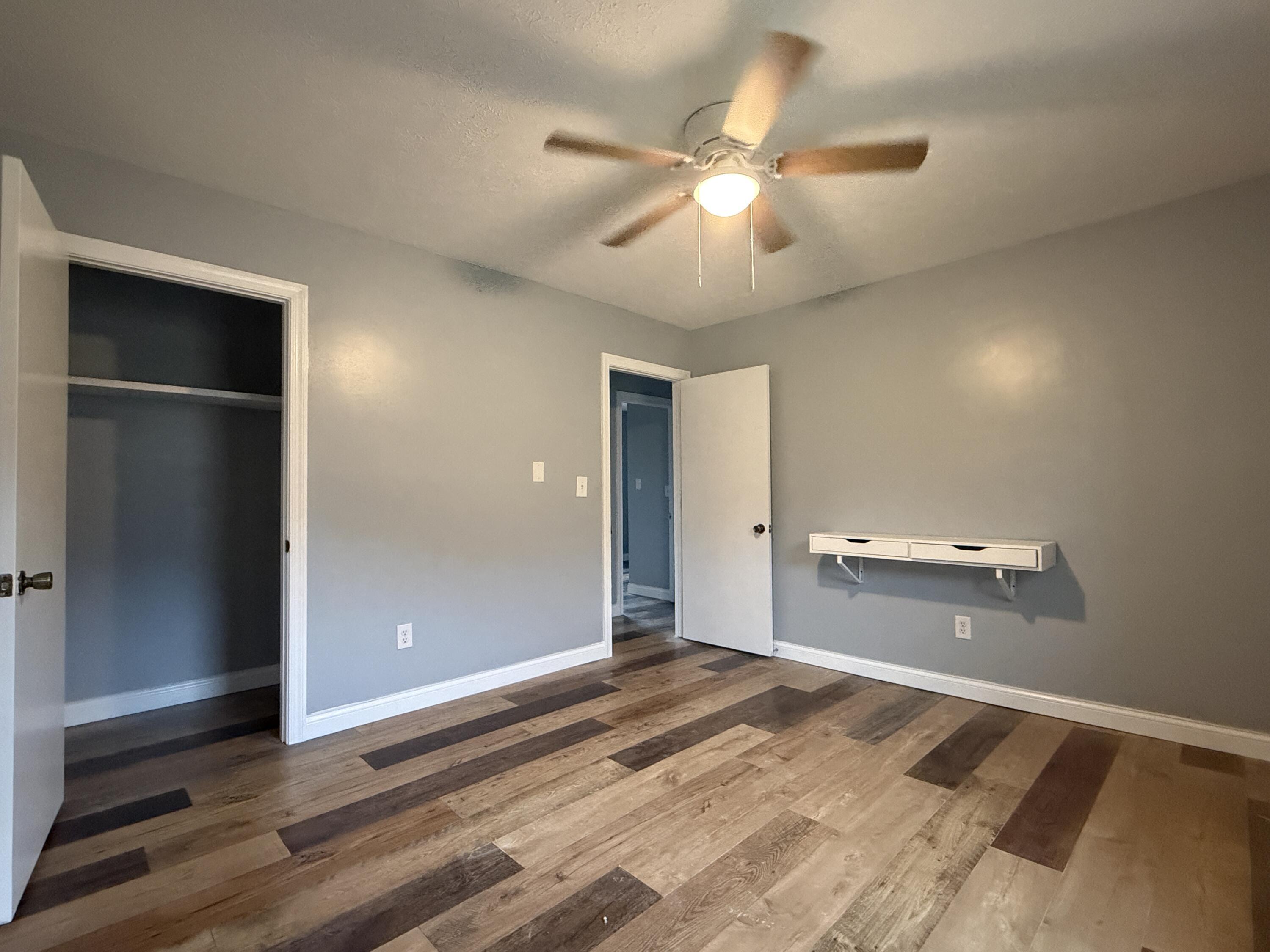 Image 4: Bedroom 1