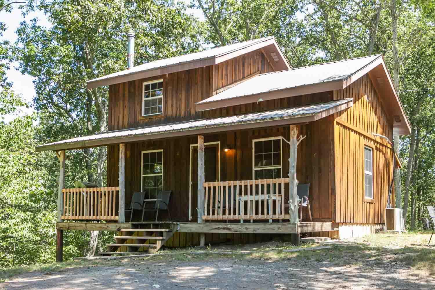 Image 4: Cabin in the woods!