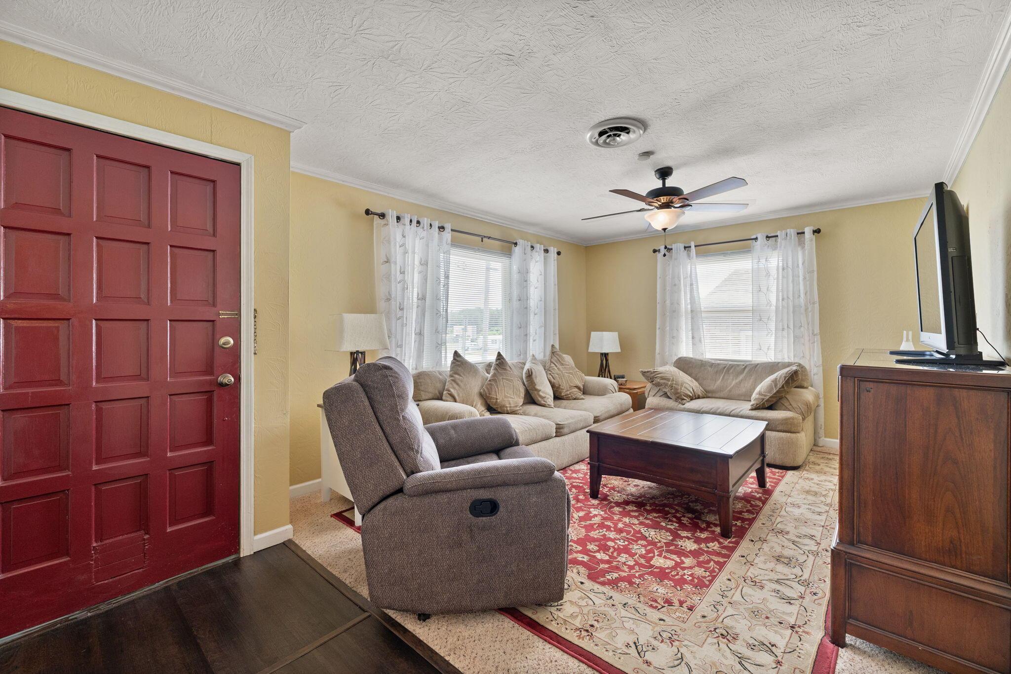 Image 4: 2-web-or-mls-_DSC3673