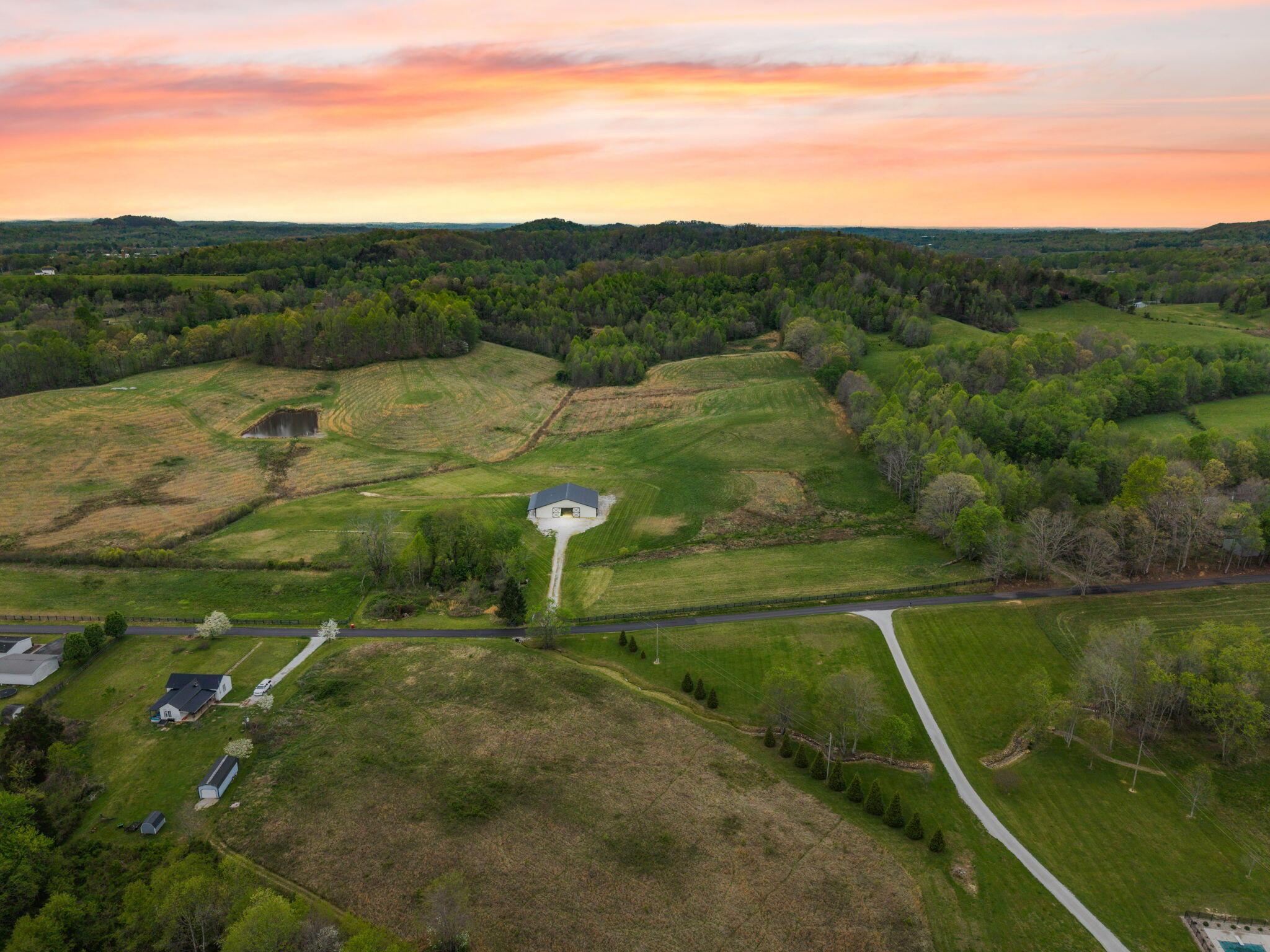 Image 4: 19-web-or-mls-DJI_20260413104132_0049_D