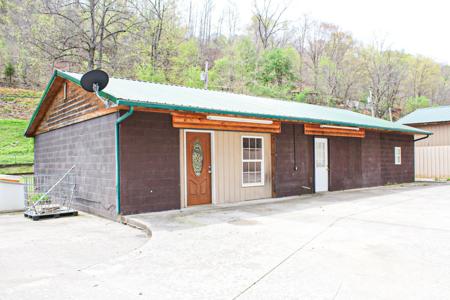 465 Gentry Jones Branch