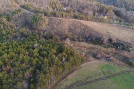 1180 Clay Lick Road