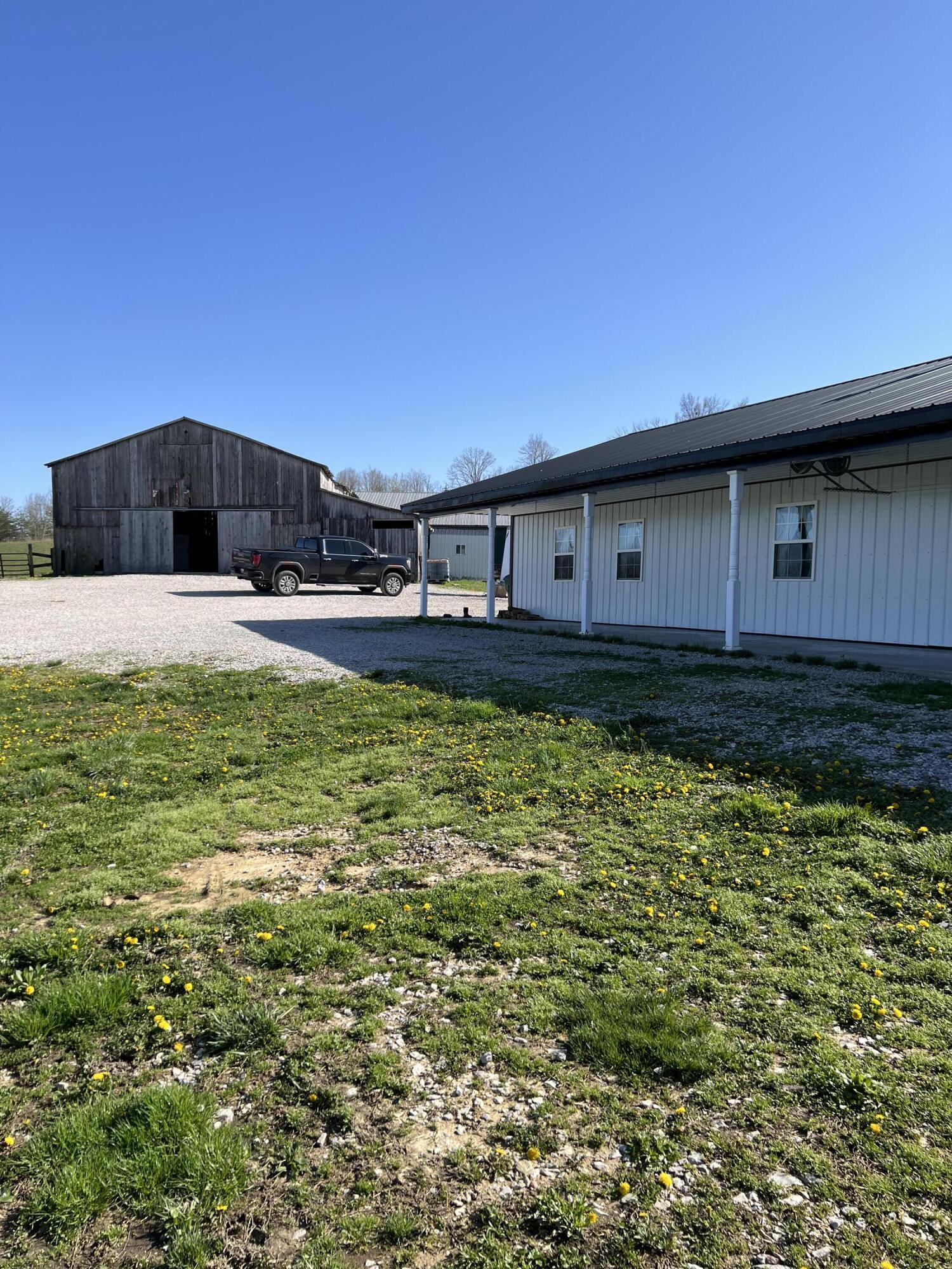 Image 4: A74EE519-2F44-4F77-95EC-B17EA4EE7A3E