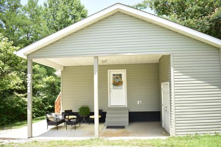 371 Eagle Lane