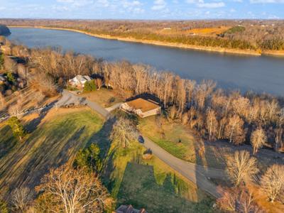 466 Colson Cove Drive